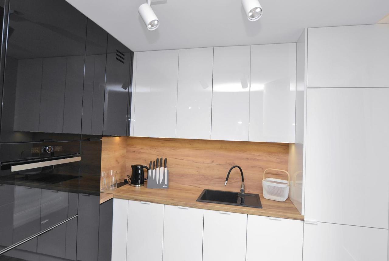 Apartament Krolowej Bony- Z Garazem Centrum Gliwic Gliwice Dış mekan fotoğraf